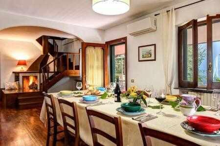 Gocce Villas - Villa De Flores Country Style Villa With Pool Massa Lubrense Luaran gambar